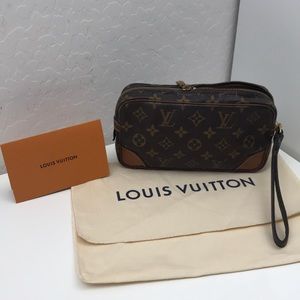 💯 Authentic Vintage Louis Vuitton Marley Clutch